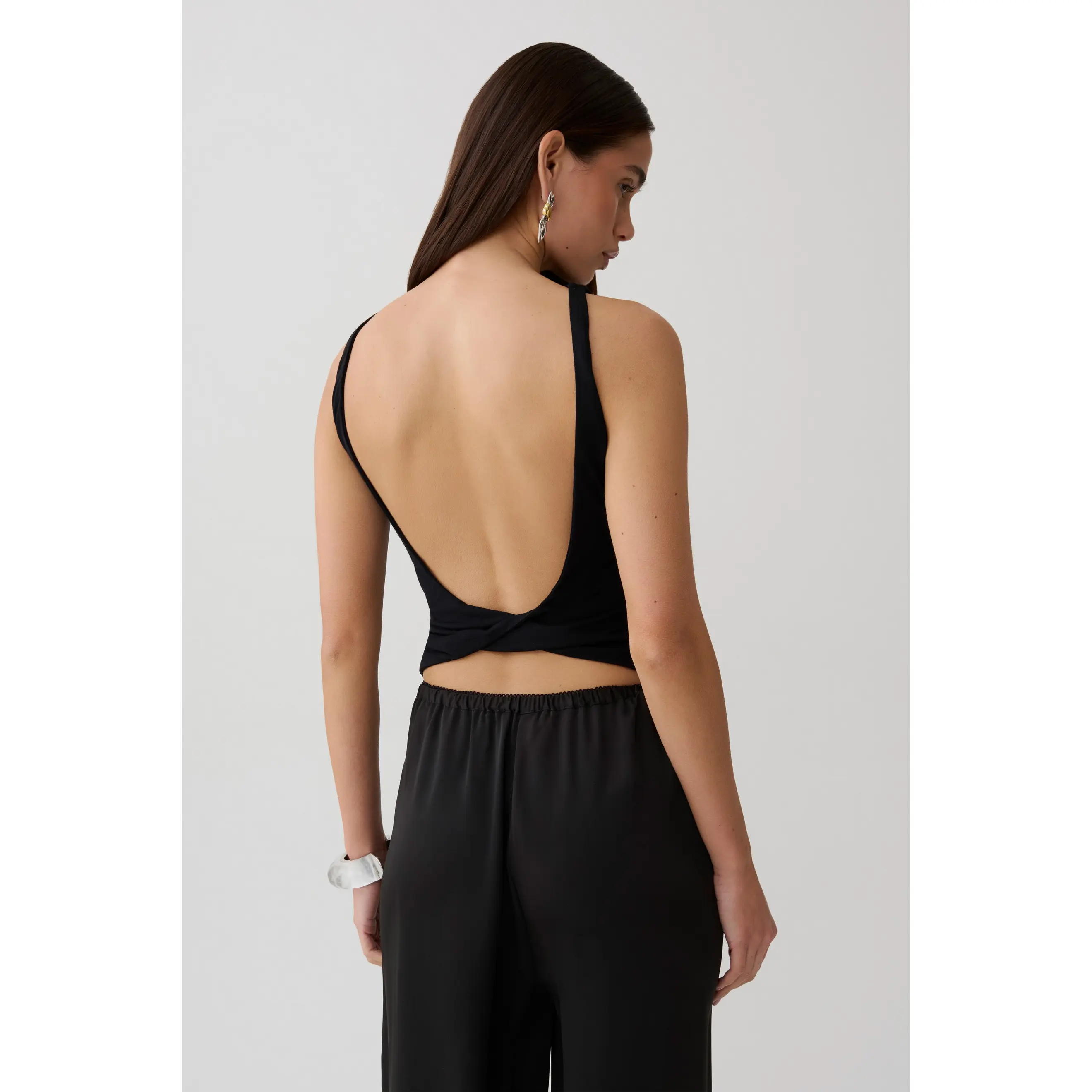 Yura Backless Twist Top - Black