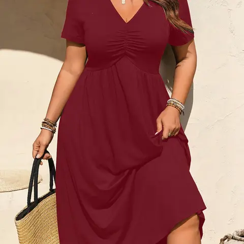 Elegant Plus Size Pleated A-Line Dress for Women, Elastic V-Neck Short Sleeve Midi Dress, Breathable Lightweight Casual Summer Wear, Womenswear, Style, Casual Dresses