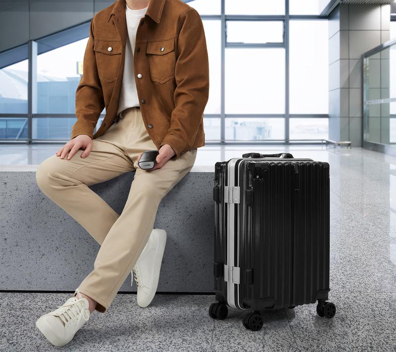 Philips Norelco On-The-Go Compact Shaver