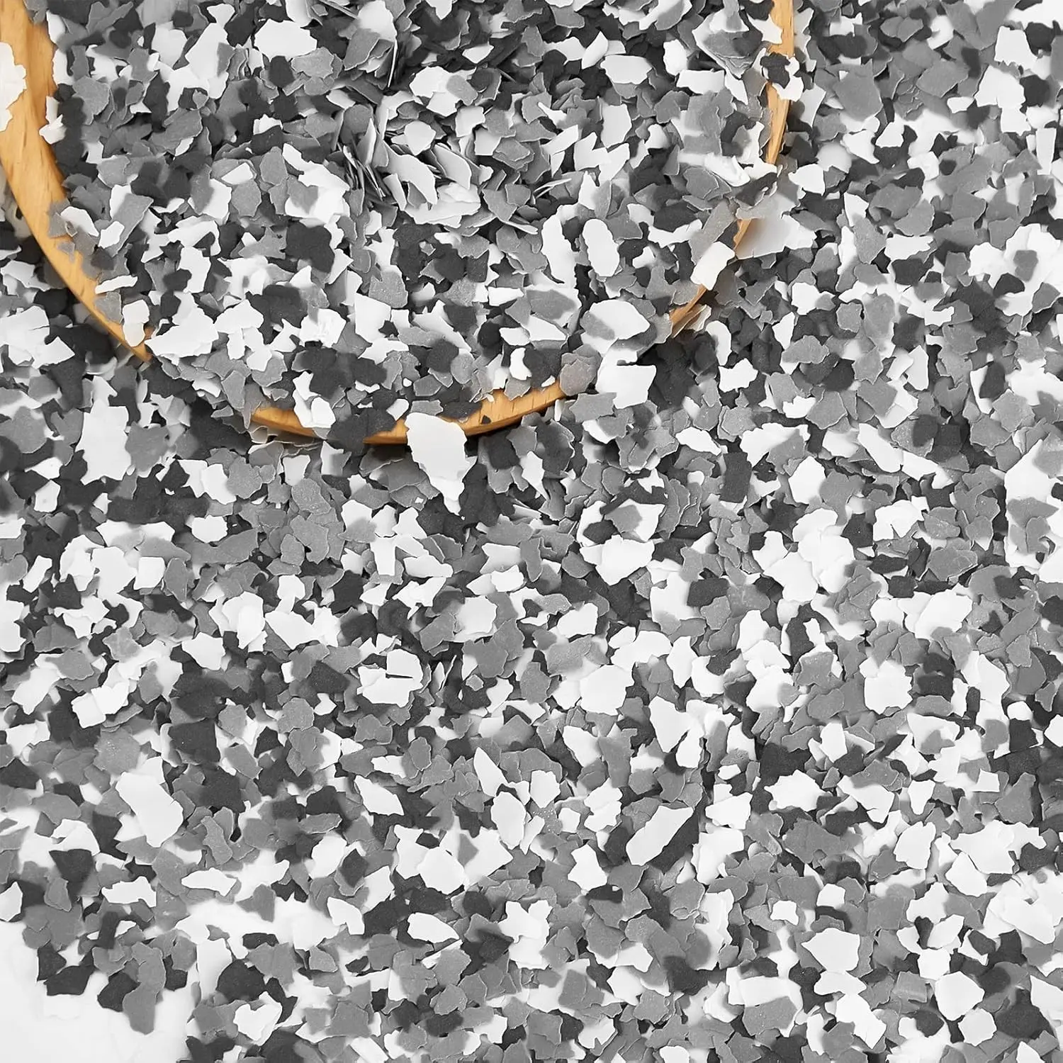 2.8 Kg/ 6.17 lb Blend Decorative Color Chips Epoxy Flakes for Garage Floor Blend Concrete Coatings Paint Chips for Wall Interior Exterior Basement(Black, White, Grey,2-4 mm)