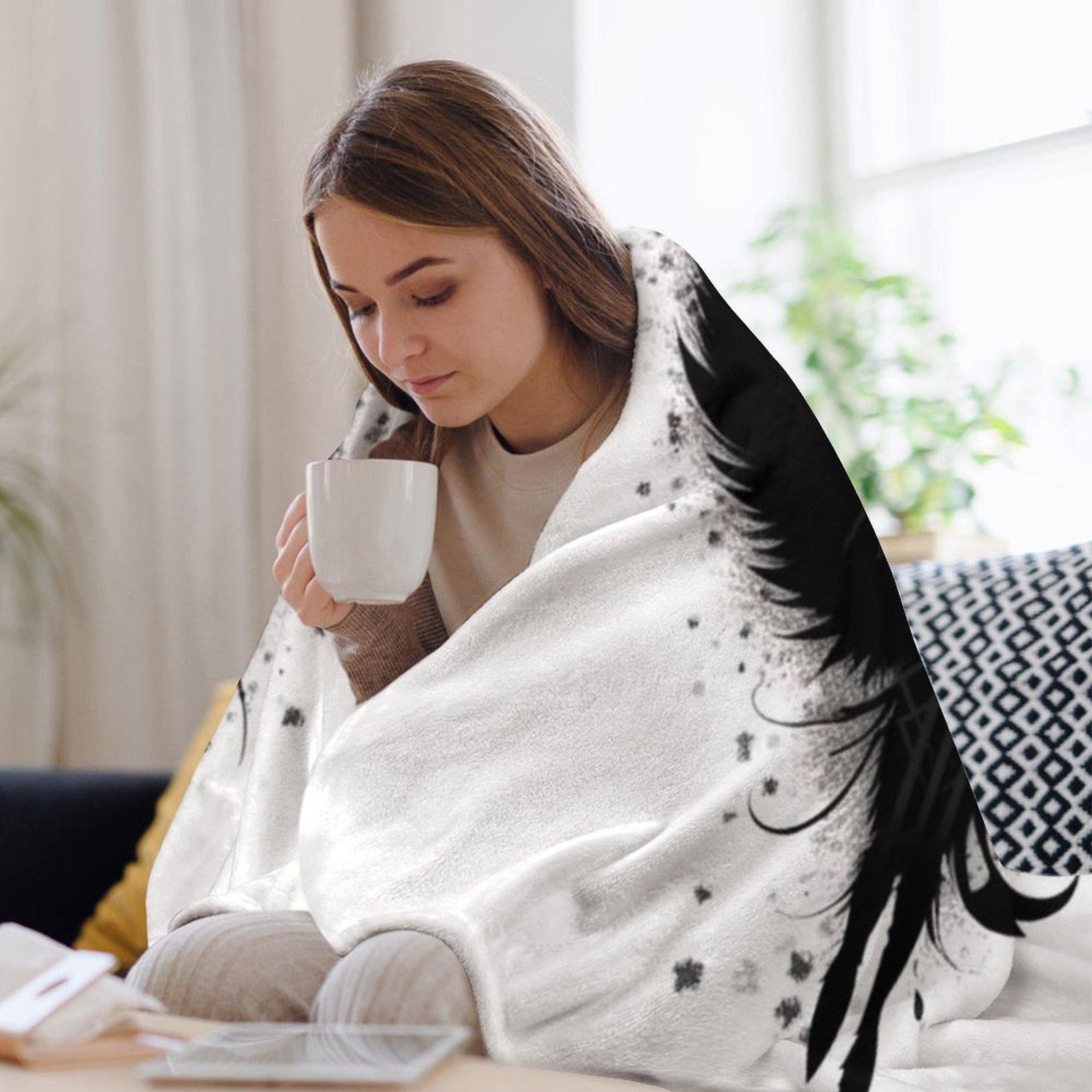 Viking Vegvisir Raven Fleece Blanket, Norse Mythology Black Crow Wings Print Soft Cozy Throw, Gothic Pagan Witchy Home Decor Gift for Couch Bed