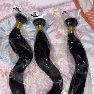 Straight bundles 18,20,22
