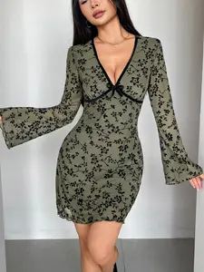 Women's A-Line Dress, Long Sleeve V-Neck Bowknot Design, Slim-Fitting Commuter Fashion, Perfect for Dating & Casual Wear