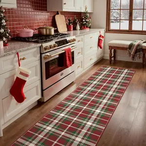 1 Piece Christmas-themed Hallway Rug, Red Buffalo Plaid Christmas Kitchen Rug, Pet-friendly Non-slip Mat, Soft and Comfortable Plush Mat, Machine Washable, Hand Washable, Foldable, Suitable for Balcony, Hallway, Living Room, Bedroom, Bathroom Laundry Room