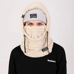 Beige Granny Square Balaclava - Comfortable Fit Design for Outdoor Activities