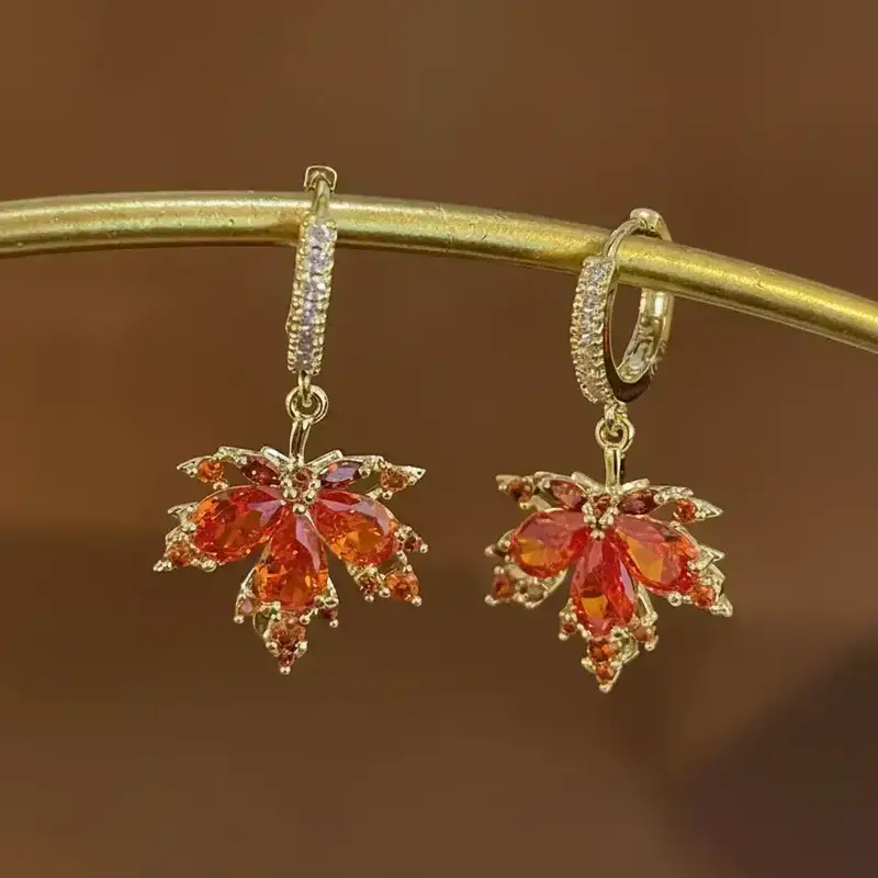 Women's 1 Pair Fashionable Artificial Gemstone & Maple Leaf Design Dangle Earrings, Drop Earrings, Elegant Rhinestone Decor Jewelry, Fashion Accessories for Parties, Daily Wear Accessories, Artificial Zircon Earrings