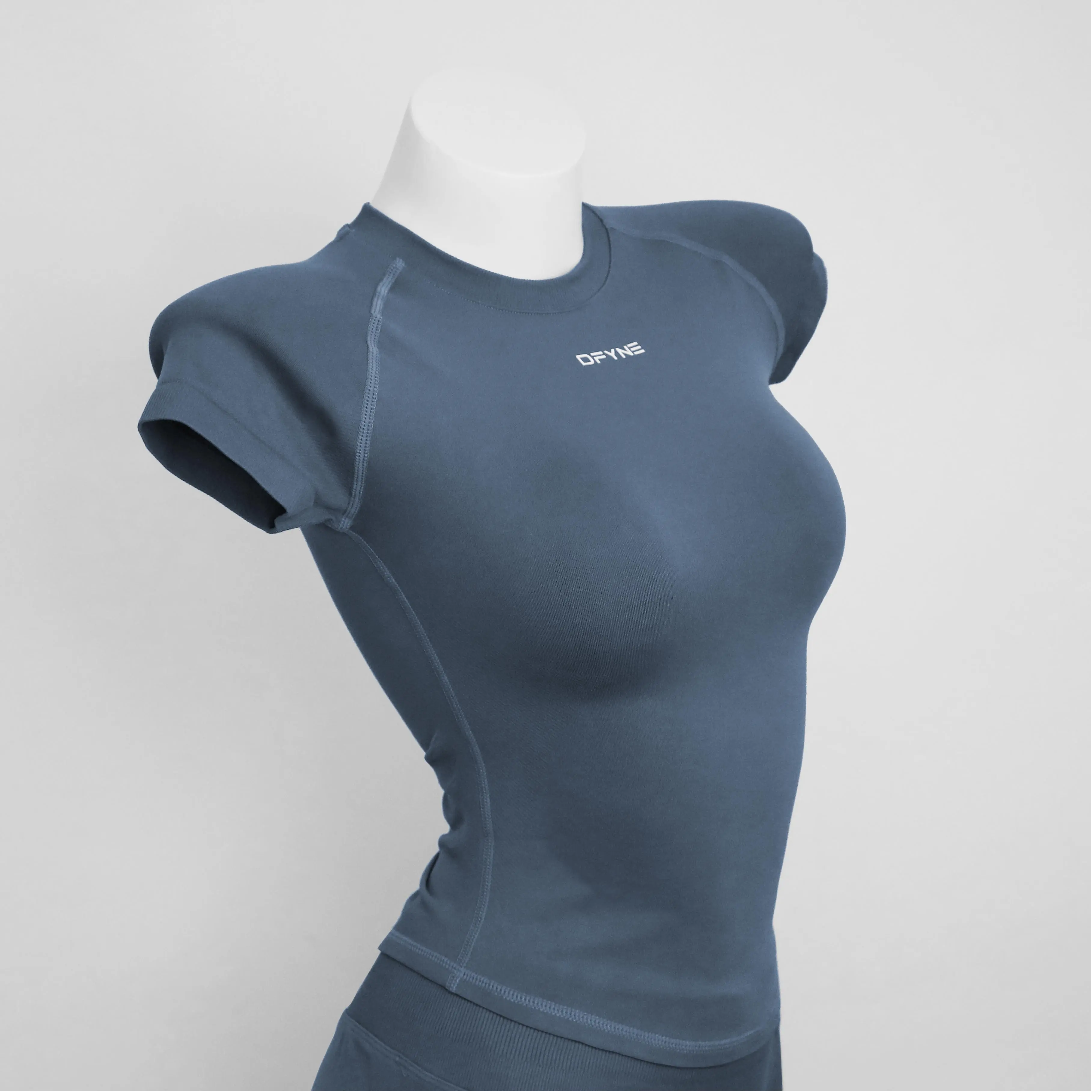DF Impact Women's Short Sleeve Training Top, Slim Fit Sculpting Workout Tee, 4-Way Stretch Buttery Soft Breathable Quick Dry Activewear