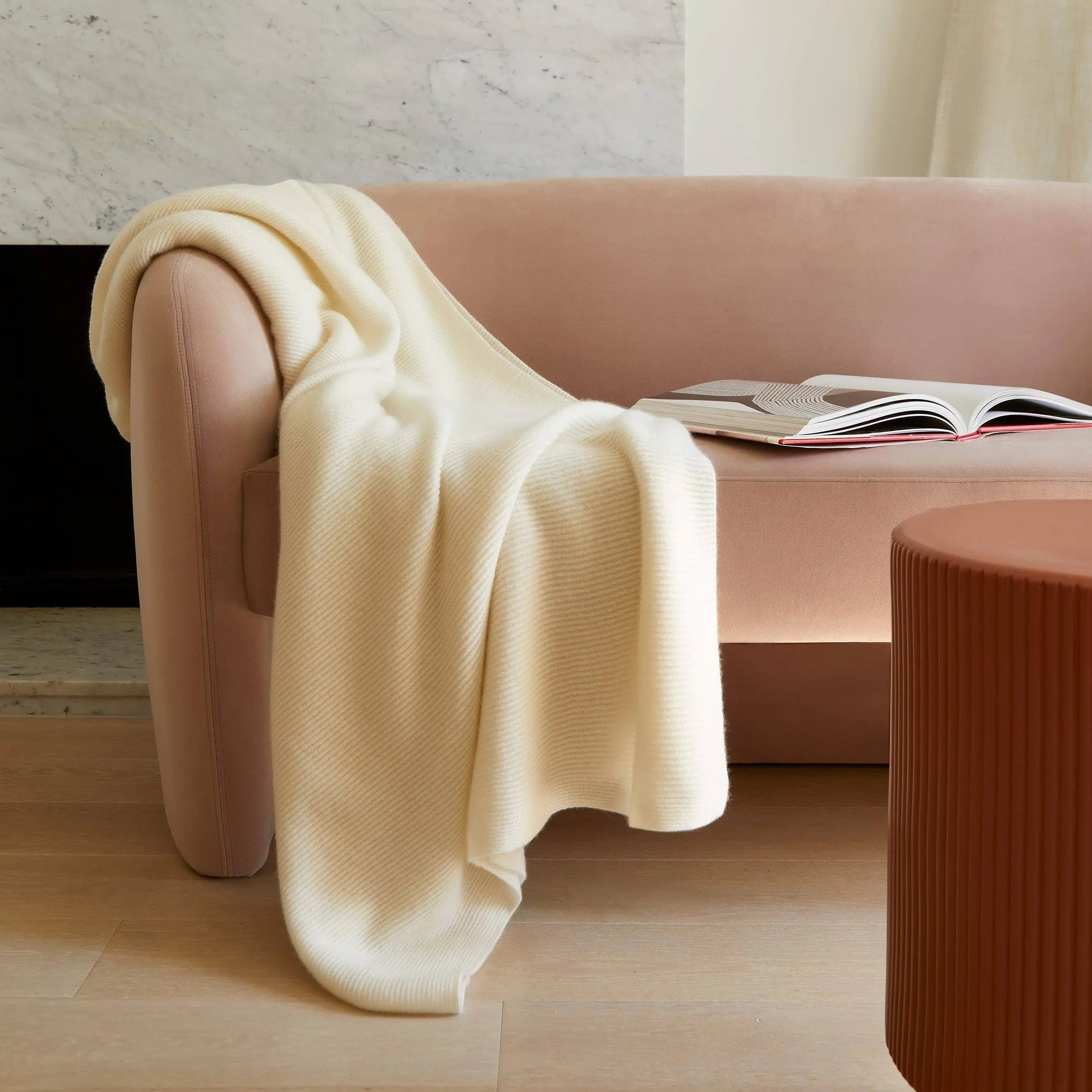 Vallon Ribbed Cashmere Throw
