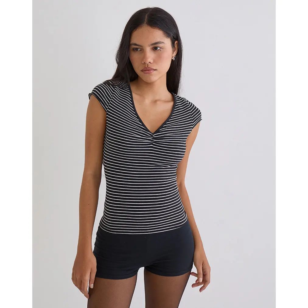 Seiren Top in Stripe Jersey Black and White