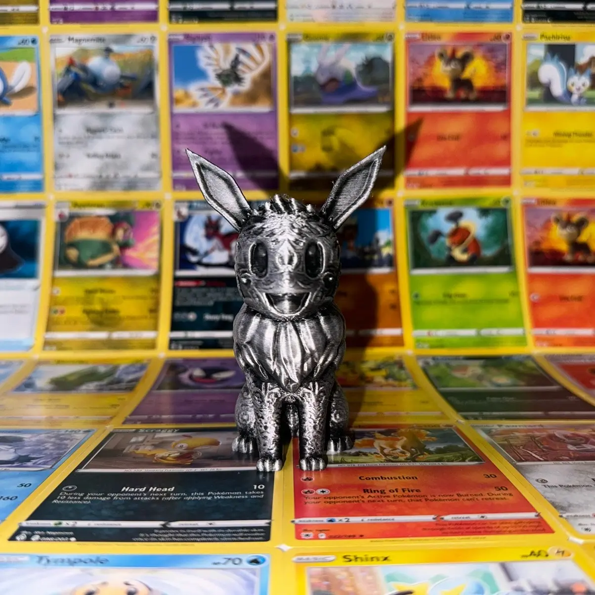 Eevee Ornamental Style Hand Painted Statue/ Sculpture Pokémon Decor Gold/Silver