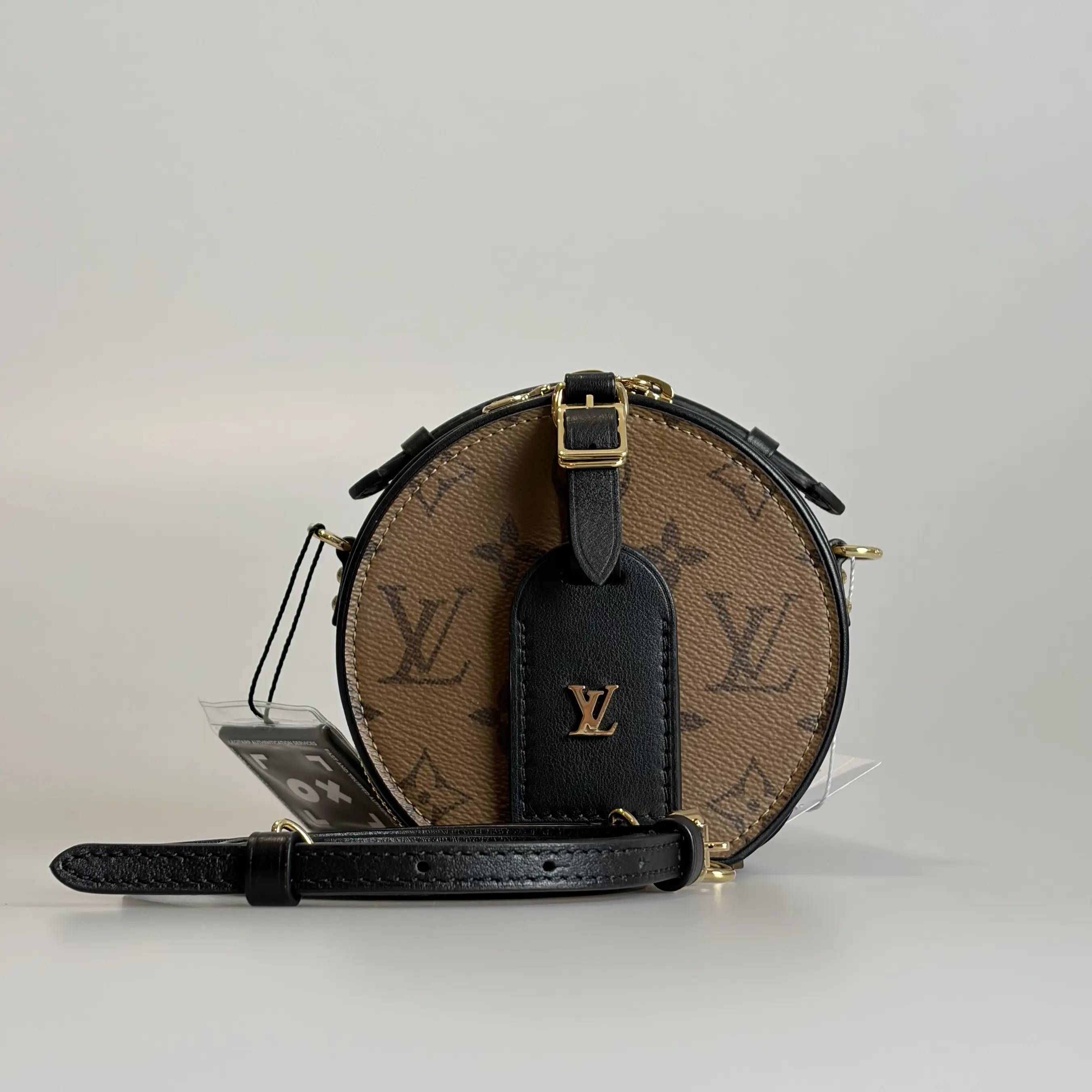 Pre-owned Louis Vuitton Coated Canvas with Calfskin Crossbody Bag Boite Mini Round Bag Brown Monogram 99928552 Sold As Is / Final Sale