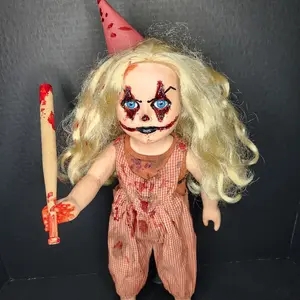 Creepy horror doll Karny Carnage