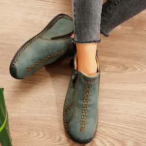 Women's Hand Sewn Leather Outdoor Casual Shoes Fashion Walking Shoes Zipper Classic Workwear Style.