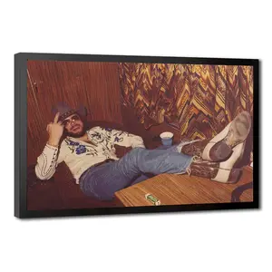 Hank Williams Middle Finger Poster, Vintage Outlaw Country Art Print, 1970s Wall Decor, The Highwaymen, Country Music Art Retro Historical Black And White Photos