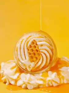 The Skincare Bakery Body Butter: Oatmeal Milk & Honey *NEW FORMULA* The Skincare Bakery Body Butter: Oatmeal Milk & Honey *NEW FORMULA*