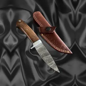 9" Damascus Steel Knife Chef Knife With Leather Sheath Wood handle, EDC Fixed Blade Hunting Knife for Skinning, Camping, Bushcrafting, and Outdoor Activities