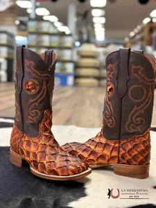 THE STAGE COACH BOOT CO. SQUARE TOE ORANGE/BROWN