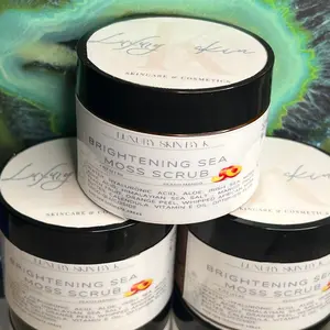 Sea Moss, Calendula, Kojic brightening , Body Scrub for the intimate areas