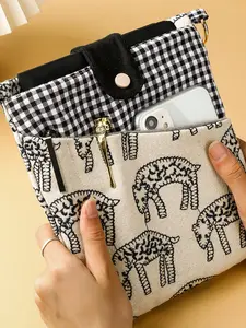 Two-In-One Reading Pen Bag, Embroidered Leopard Pattern A5 Diary Organizer, E-Book Storage, Book Bag, Travel Notebook Case, Gift for Book Lovers