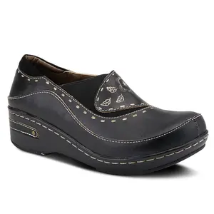 L'Artiste by Spring Step Leather Clogs - Burbank