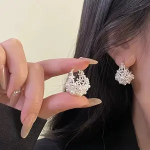 Sweet Elegant Hollow Lace Flower Stud Earrings, Light Luxury Niche Design Sweet Jewelry DZEH4744