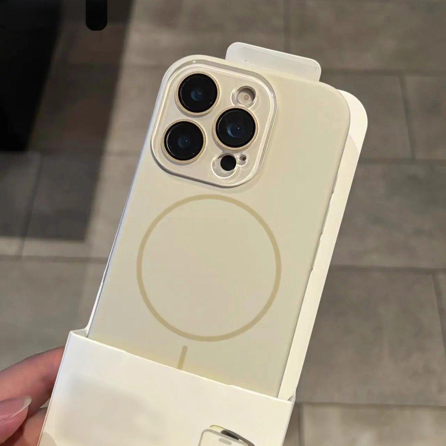 New Apple iPhone 17 Pro Max Case Liquid Silicone Full Coverage, Magnetic Charging Compatible, Soft Protective Phone Cover, Shockproof Phone Cover