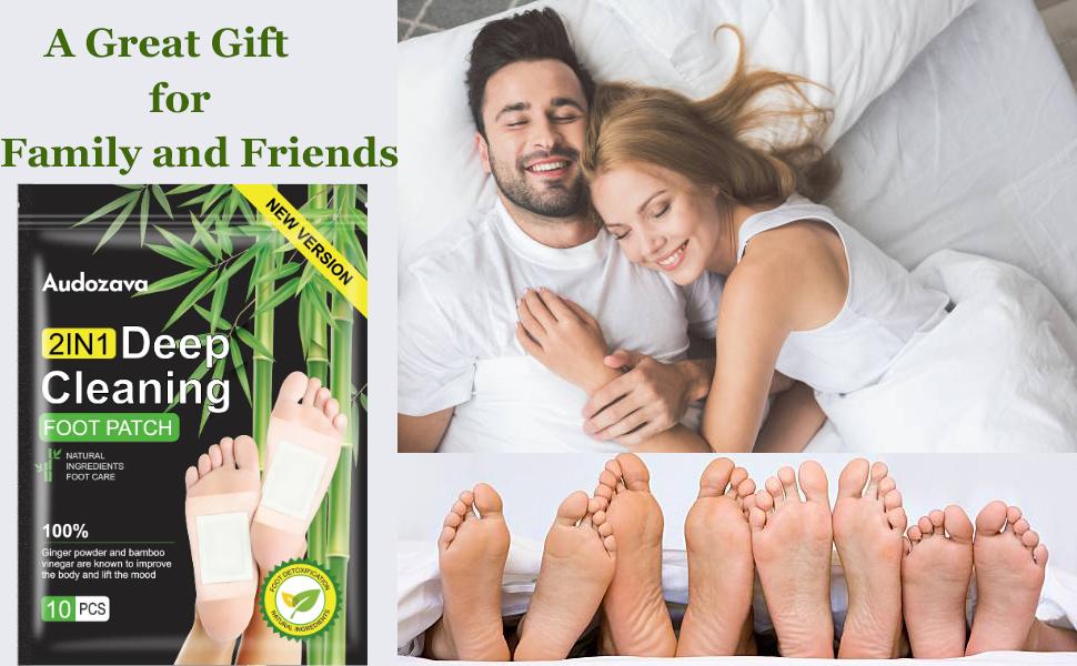 Hypoallergenic 2‑in‑1 Green Foot Mask, Exfoliating & Moisturizing Foot Treatment, Repairs Dry Cracked Heels & Rough Skin, Gentle At‑Home Spa for Soft, Healthy, Smooth Feet