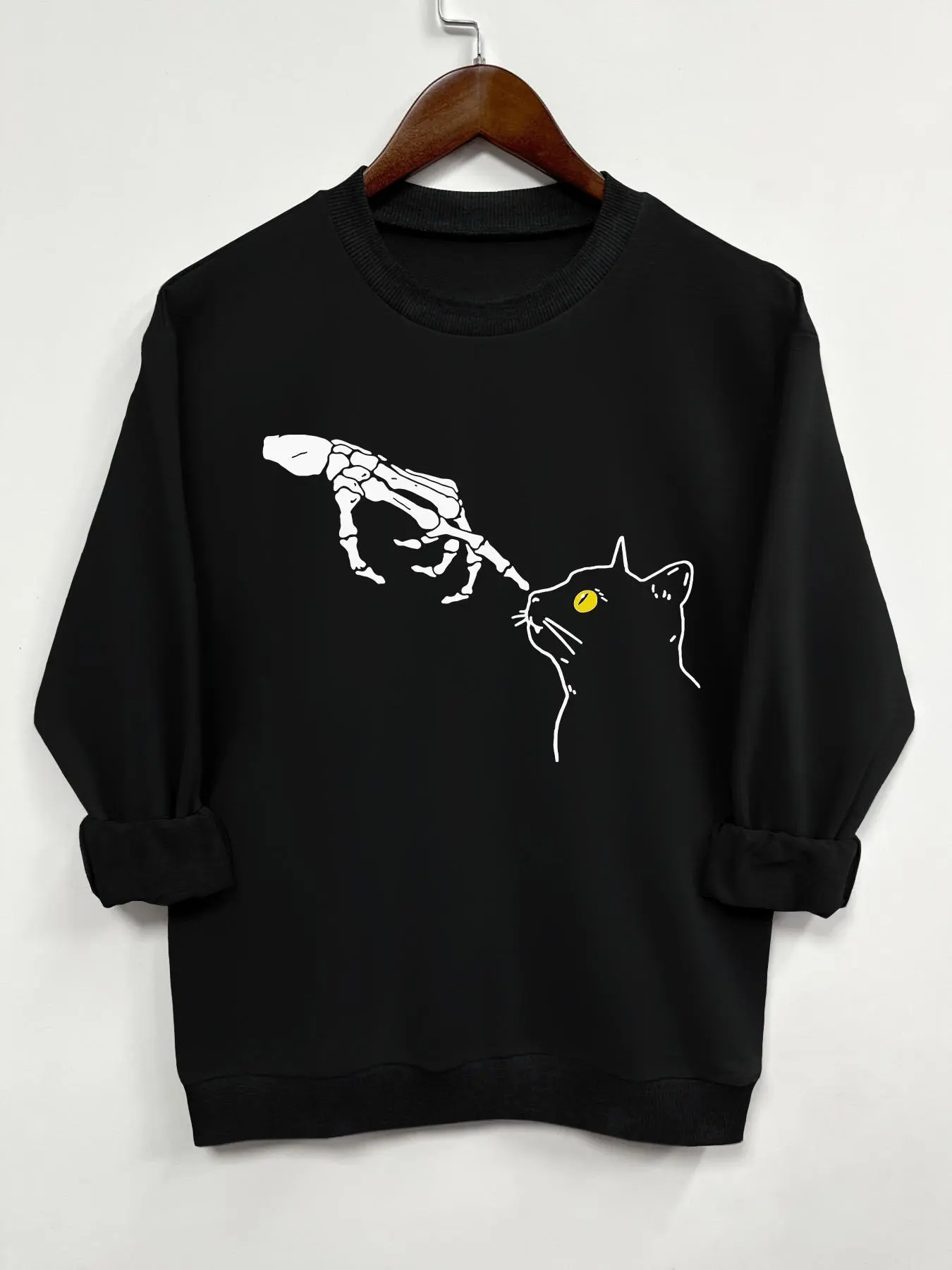 Women's Skeleton & Cat Print Round Neck Sweatshirt, Fashion Casual Crew Neck Long Sleeve Pullover for Daily Wear, Ladies Fall & Winter Clothes, Halloween