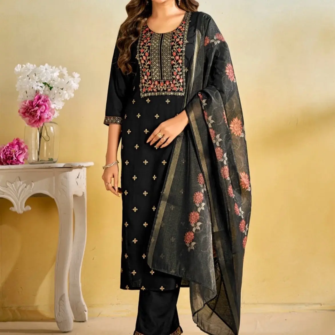 Plus Size Rayon Kurta Salwar Set Plus Size Rayon Kurta Salwar Set