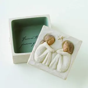 Sister Friendship Memorial Box, Jewelry and Treasure Storage, Hand-Drawn Keepsake Box, Engraved Best Friend or Sister Gift