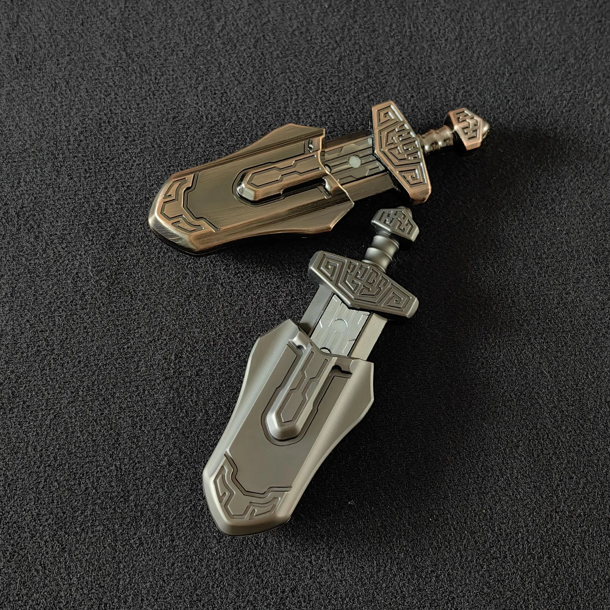 Metallic Sword Design Fidget Toy, 1 Piece Stress Relief Toy for Adults, Portable Fidget Sliders, Anti-anxiety Office Toys