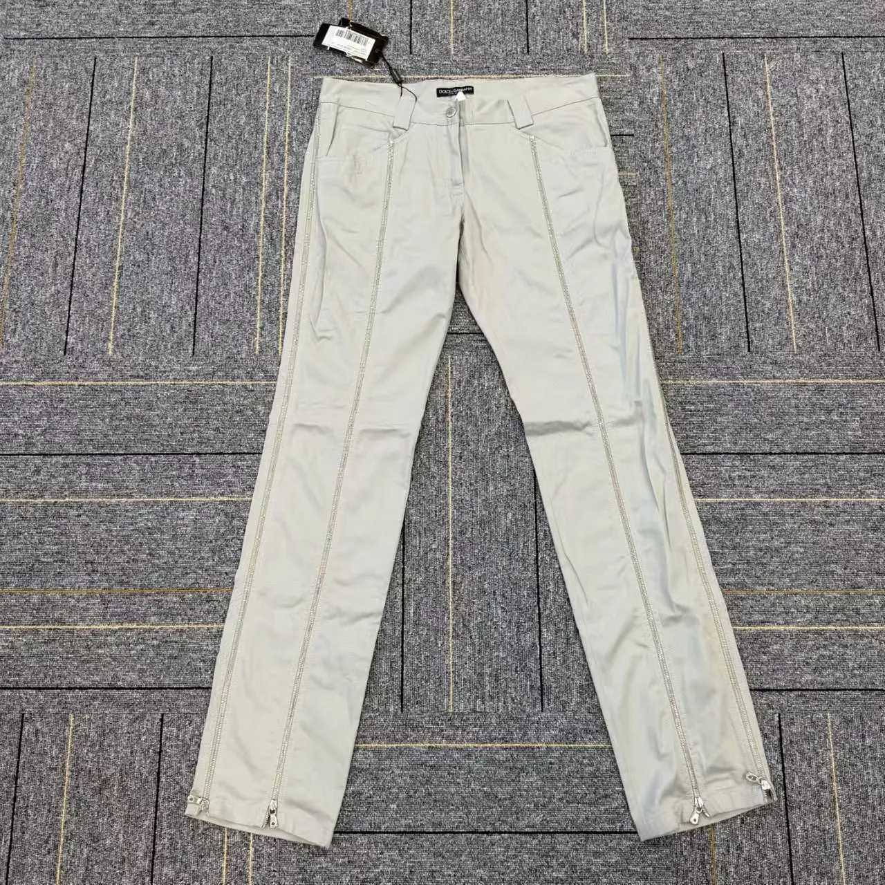 Pre-owned Dolce & Gabbana Zip Front Pants for Women – Classic Designer Trousers N24158495
