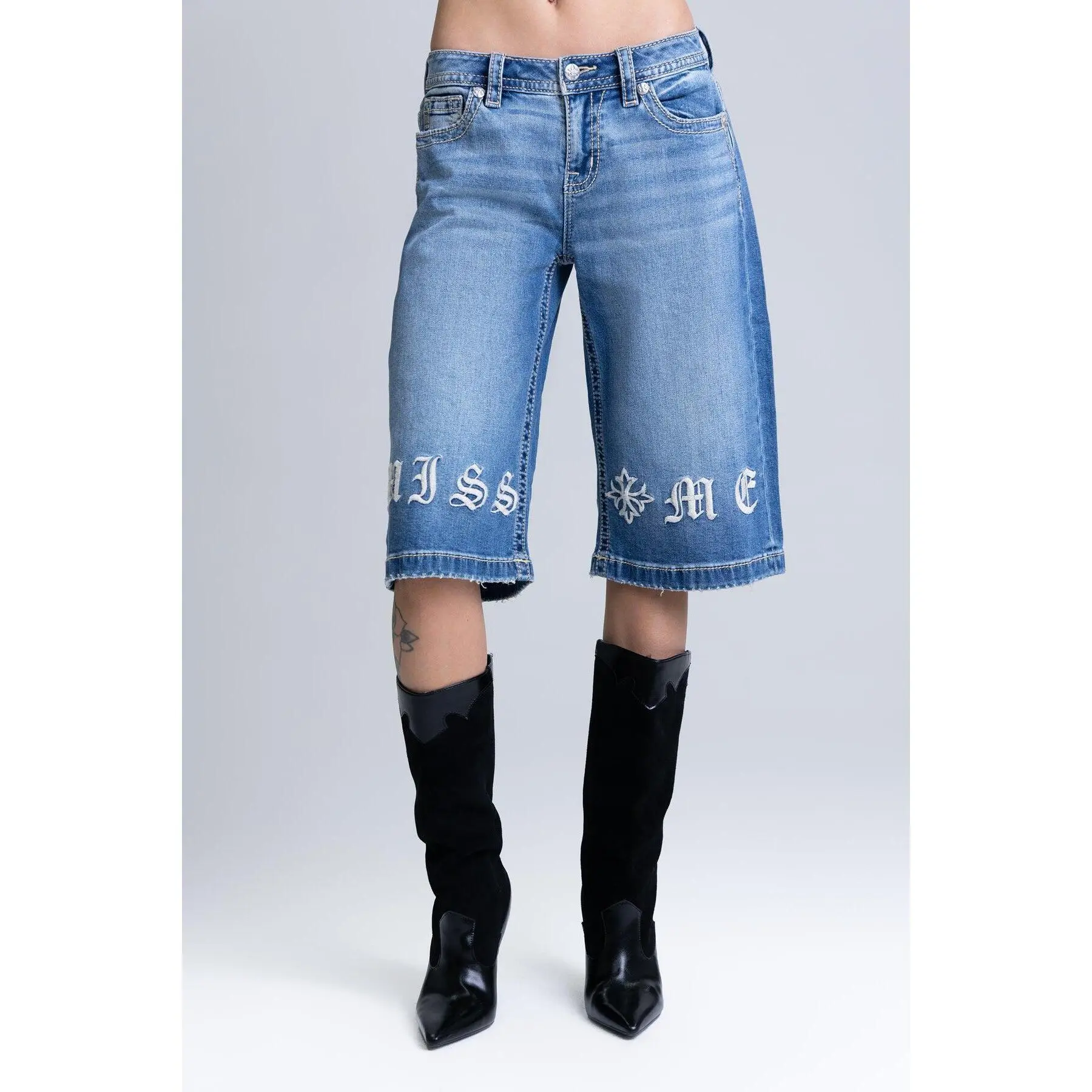 London Low Rise Jorts
