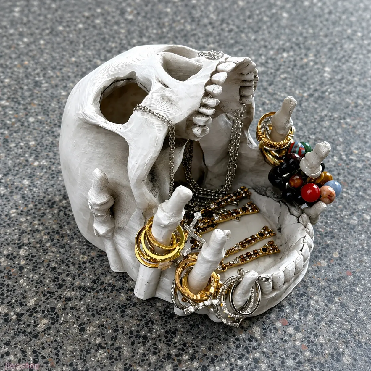 New Creative Skull Jewelry Holder Stand And Ashtray 2 In 1 Resin Craft For Home Office Desk Decor With Vintage Gothic Style Lightweight Durable Practical Organizer Light Luxury US Design