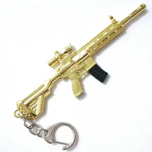 Battlefield Peace Elite Pubg Game Alloy Model Gun Keychain Pendant Gift Toy, Gaming Accessories, Collectible Item, Perfect Souvenir