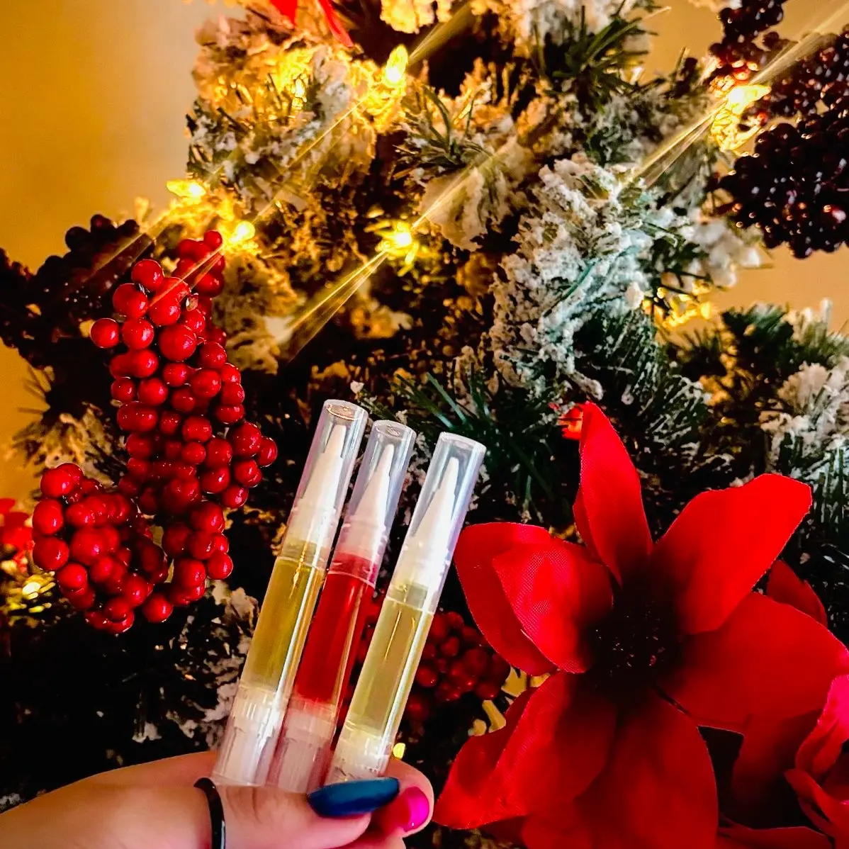 Cherries Bübblegüm Organic Nail Growth Oil for Moisturizing, Strengthening, and Brightening - Vegan & Cruelty-Free