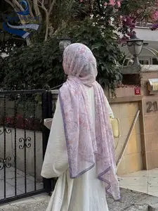 1pc Fashion Floral Voile Hijab Scarf, Elegant Printed Headscarf, Muslim Daily Wear Turban, Breathable Beach Long Shawl
