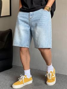 Men's basic light blue washed straight-leg denim shorts, casual, versatile and comfortable. Non-stretchy denim shorts with a regular straight-leg fit. Those who prefer a loose fit can order one size larger.