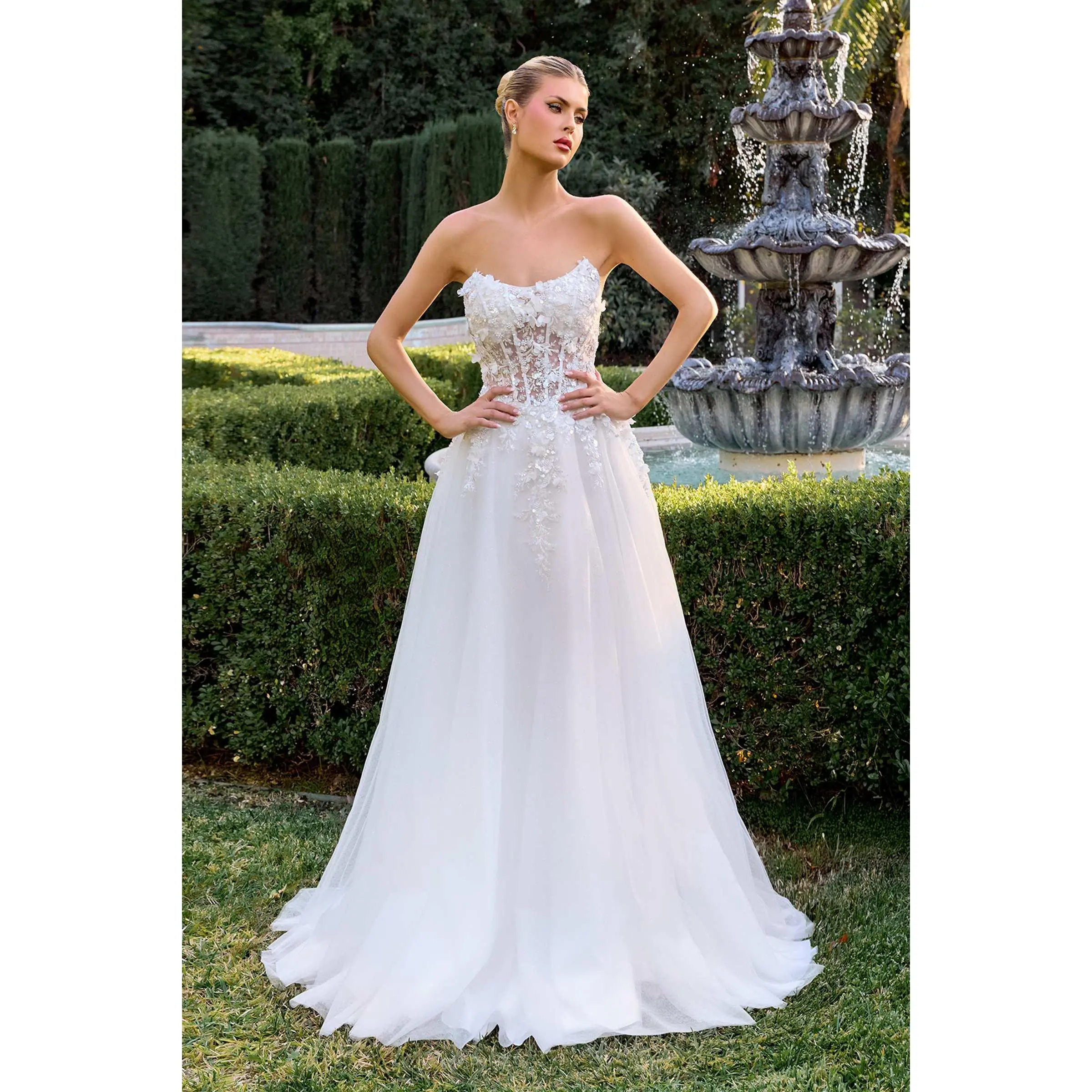 Ladivine Women's Strapless Fit A-Line Tulle & Lace Wedding Gown - 3D Floral Appliqué, Sheer Corset Bodice - Suitable for Prom, Womenswear Dresses, Eloping, Beads, Romance, Zip, Formal, Fabric, Bride, Elegant, Lightweight, Soft, Sleeveless, Romantic, Lace