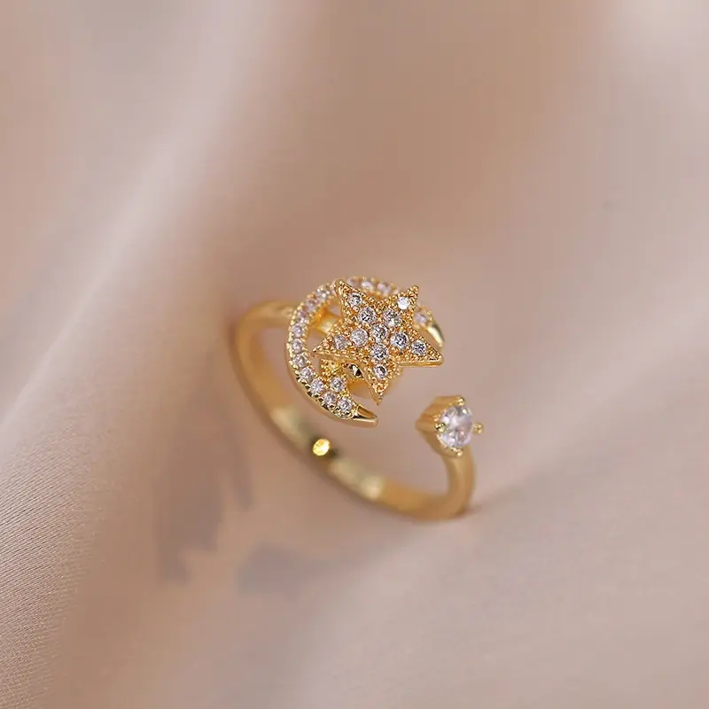 J0105 Venus Moon Ring