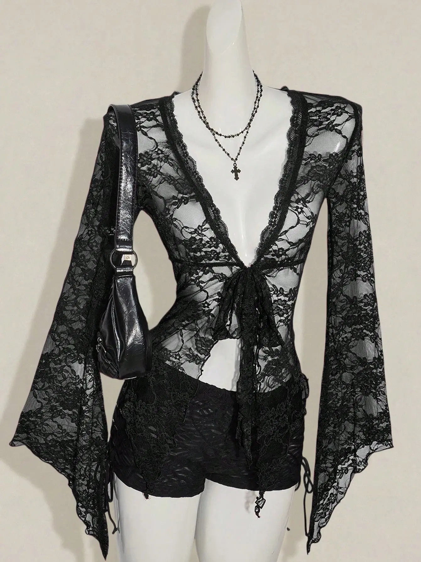 LOVEIU Women's Stylish Black V Neck Lace Blouse Flowy Flare Sleeves Sexy Going Out Top Date Night Party Trendy