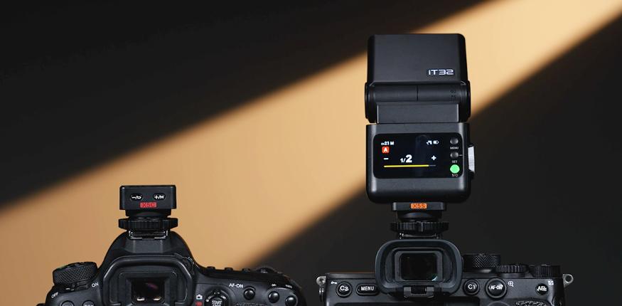 Godox IT32 TTL Touchscreen Speedlight Flash with X5C Trigger for Canon, 2.4G Wireless, HSS, GN18, 1.5s Recycle Time, Magnetic Interface, 3.8V/7.4V Lithium Cells, LED Modeling/Posing Lamp, Photography Light, On/Off Camera Accessory for Wedding, Portrait