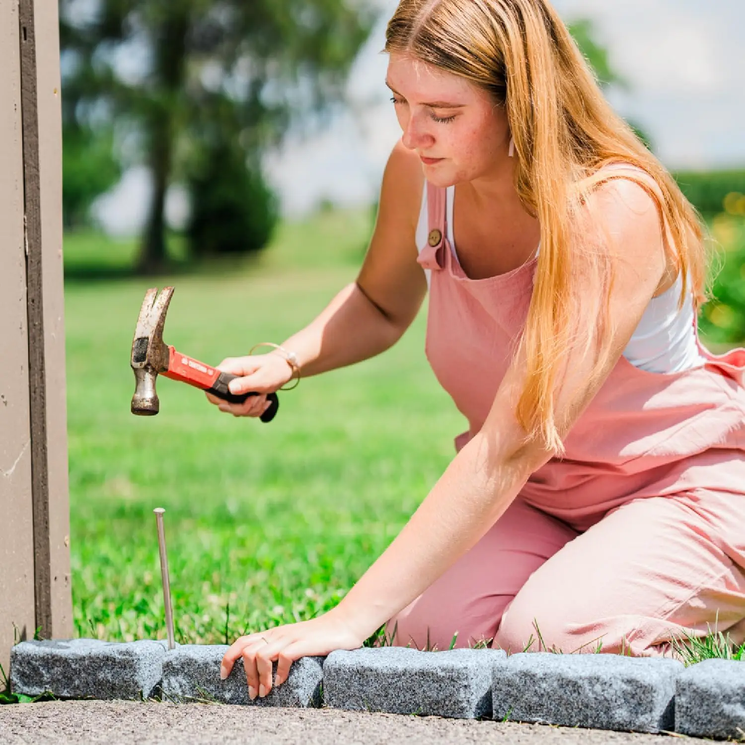 Granite Rock for Garden Pathway Edging Durable Decorative Stones Enhance Lawn Aesthetics