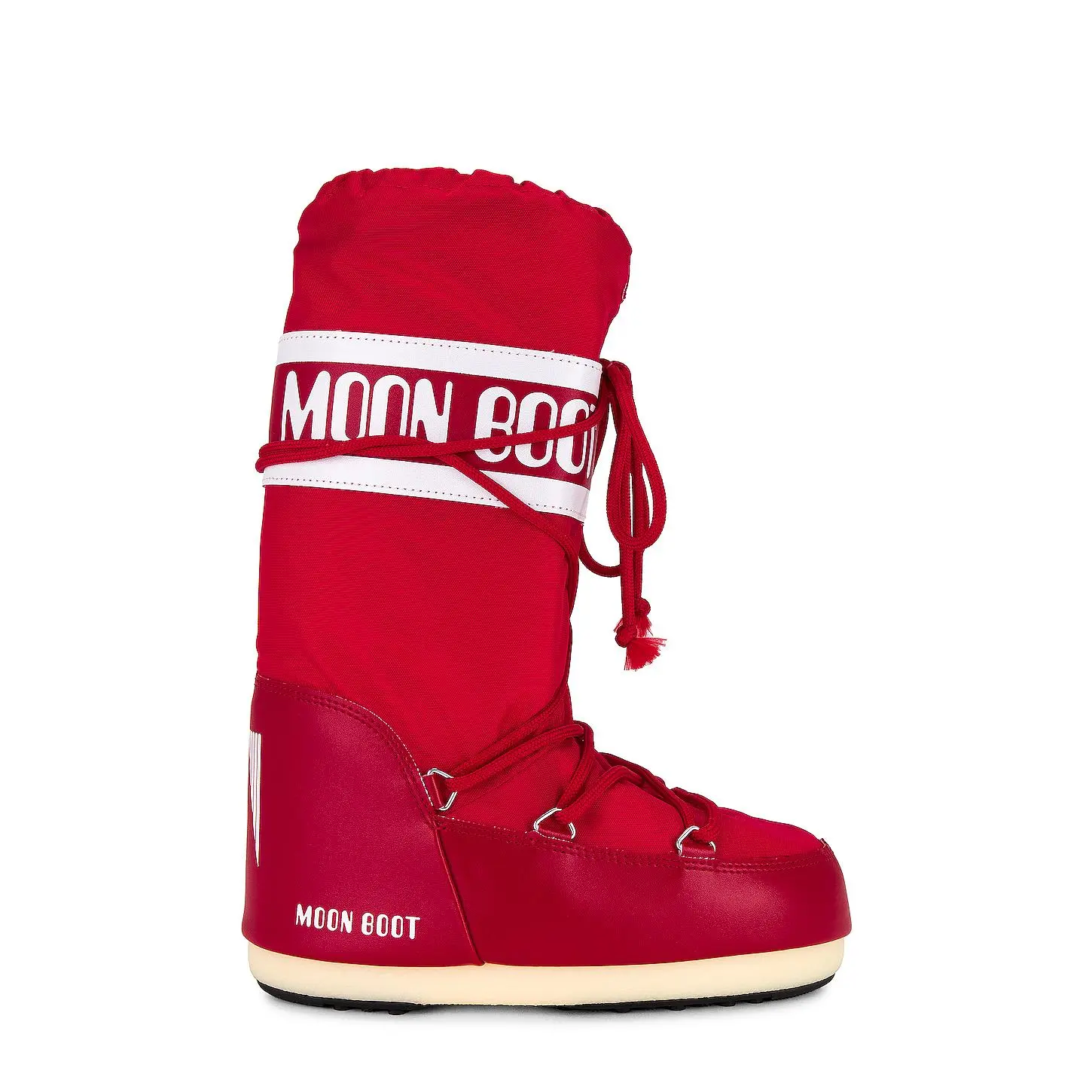 MOON BOOT Icon Nylon Boot in Red MOON BOOT Icon Nylon Boot in Red
