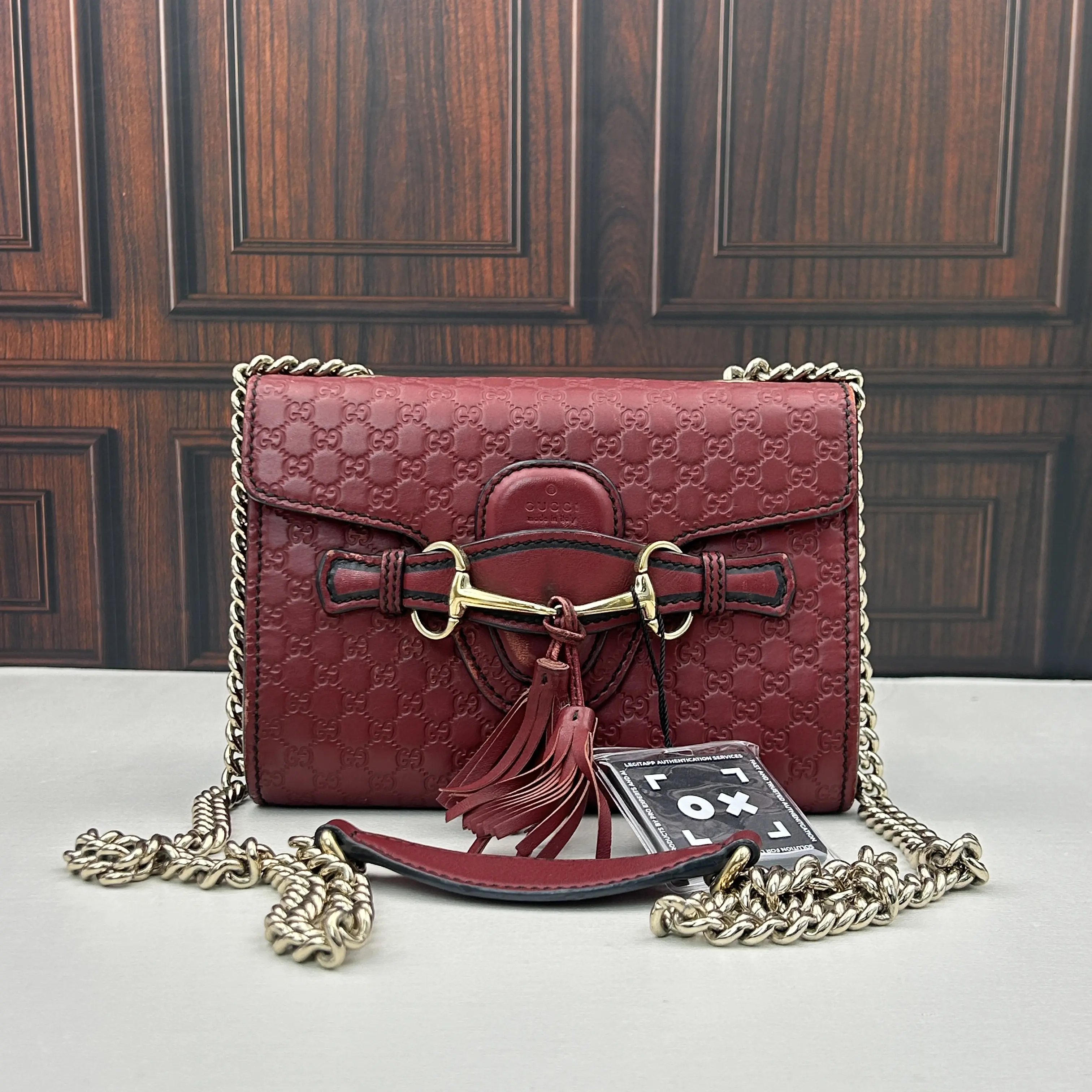 Pre-owned GUCCI Emily Burgundy‑Red Embossed‑Leather Horsebit‑Hardware Tassel Chain Shoulder & Crossbody Bag 888