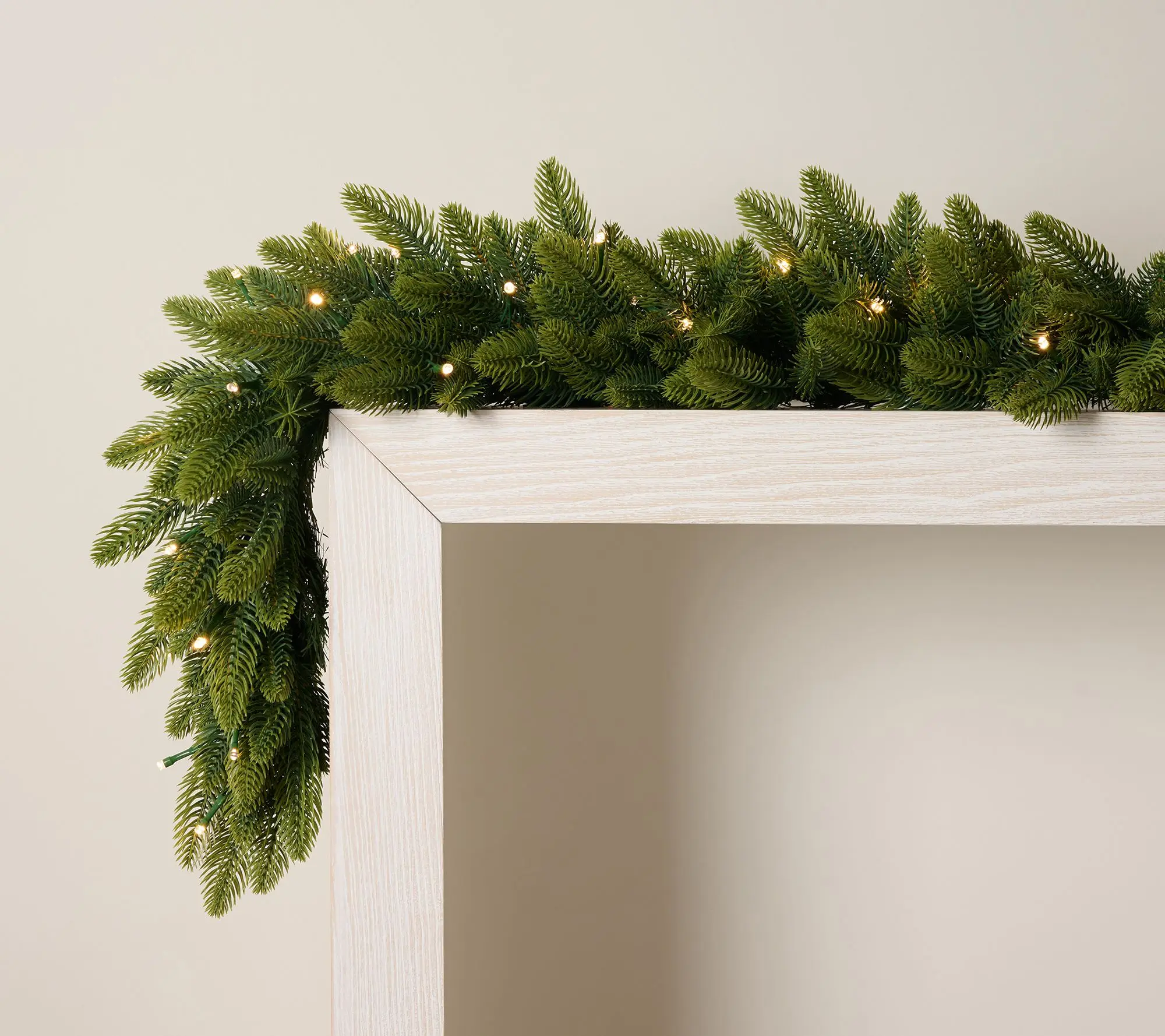 Bethlehem Lights Grand Radiance 6' Garland w/ 3-in-1 LEDs