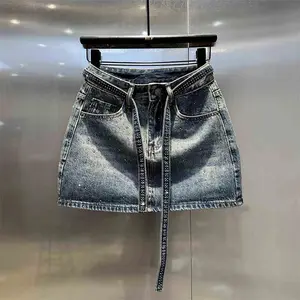 Oversize Retro Diamond Denim Mini Skirt for Women Summer High Waist Shiny Rivet Slim Skirts Gradient Black Grey Jean Skirts, Womenswear Bottom Palda Basic Minimalist