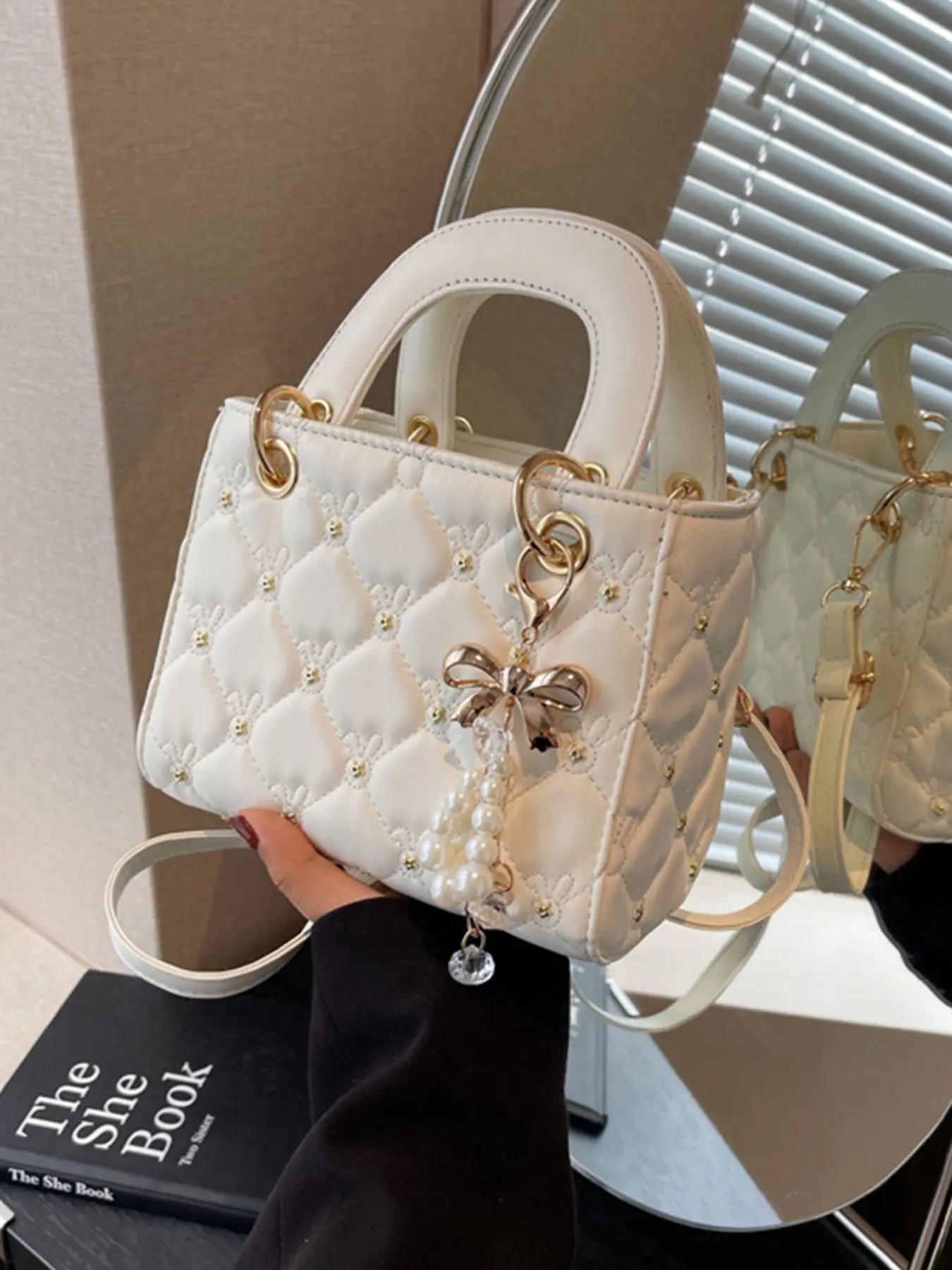 Women's Mini Casual Trendy Bag, Solid Color PU Leather Aesthetic Handbag, Fashion Quilted Design, Zip Closure, Detachable Shoulder Strap, Daily Use