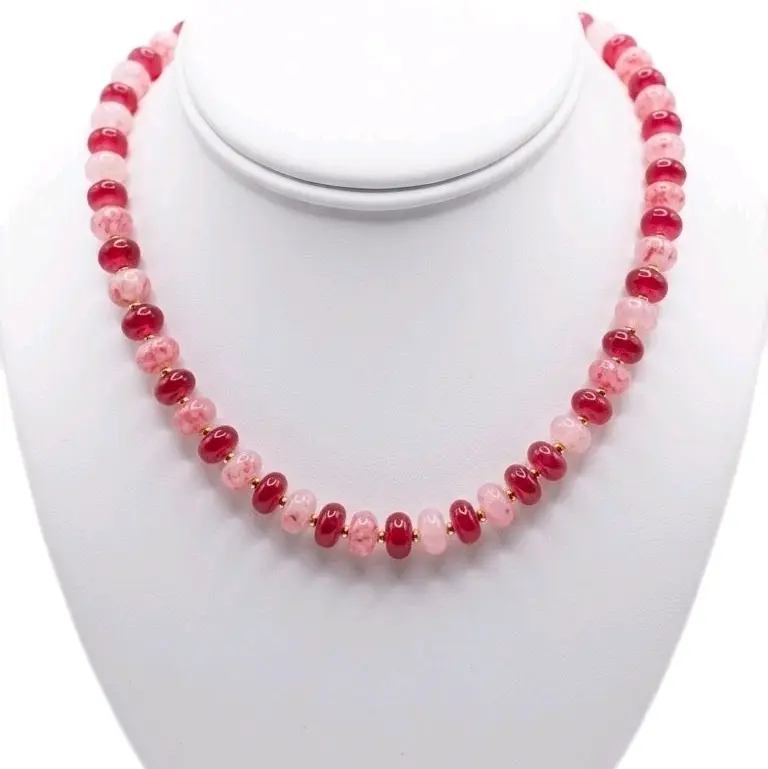 Velvet Blush Necklace
