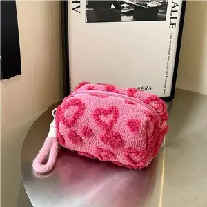 Women's Plush Heart-Shaped Cosmetic Bag, Portable Handbag/coin Purse, Lipstick Organizer, Travel Toiletry Bag, Best Gift for Valentine's Day